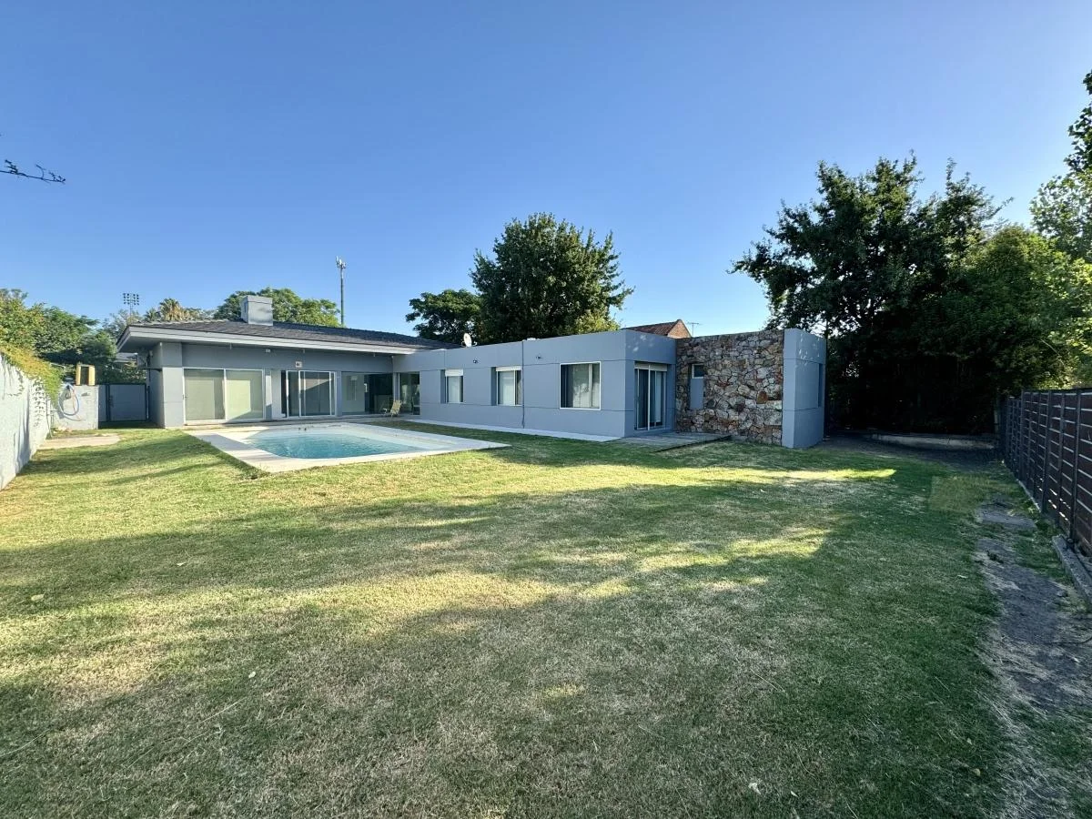 Casa en Bahía de Colonia, propiedad 143120 -Imagen 12