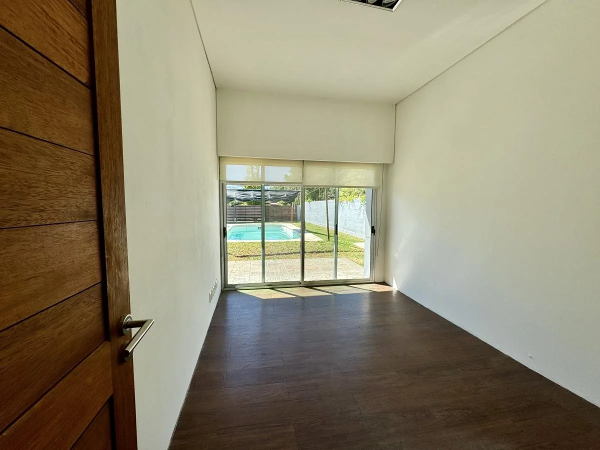 Casa en Bahía de Colonia, propiedad 143120 -Imagen 7