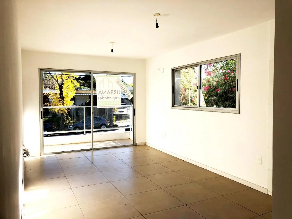 Apartamento en Rambla Costanera, propiedad 146192 -Imagen 2