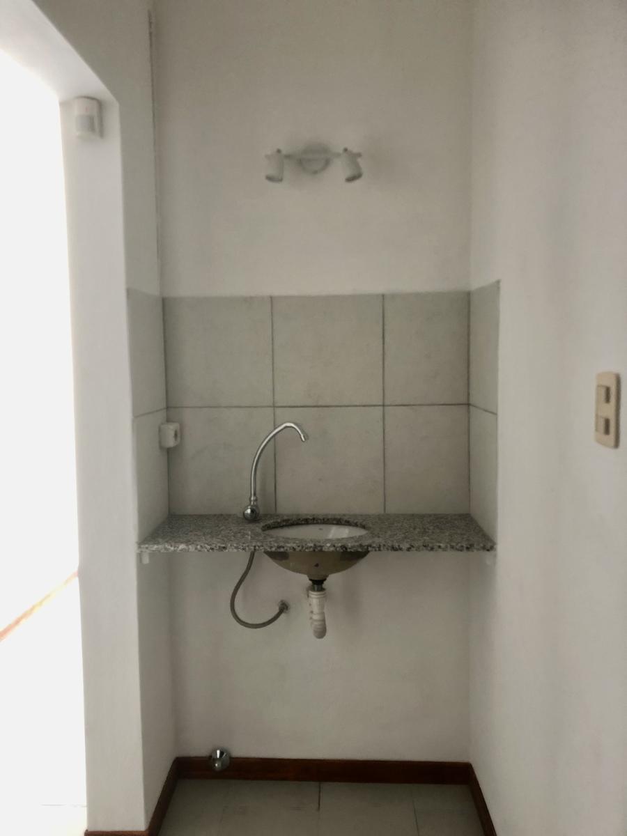 Local en Colonia del Sacramento, propiedad 273983 -Imagen 8