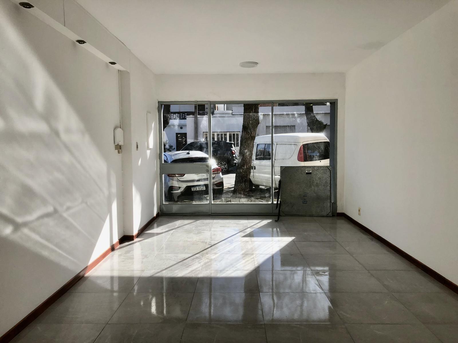 Local en Colonia del Sacramento, propiedad 273983 -Imagen 13