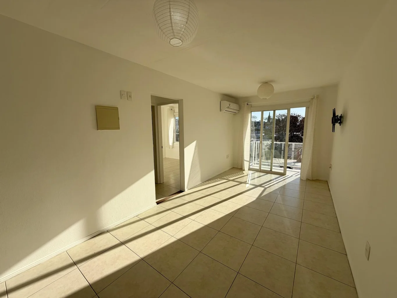 Apartamento en 2 Avenidas, propiedad 275749 -Imagen 2