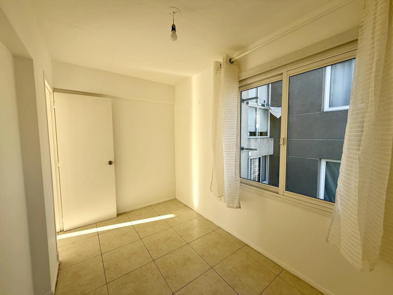 Apartamento en 2 Avenidas, propiedad 275749 -Imagen 12