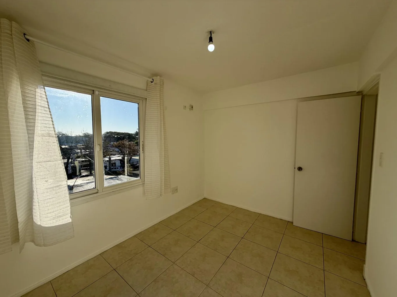 Apartamento en 2 Avenidas, propiedad 275749 -Imagen 7