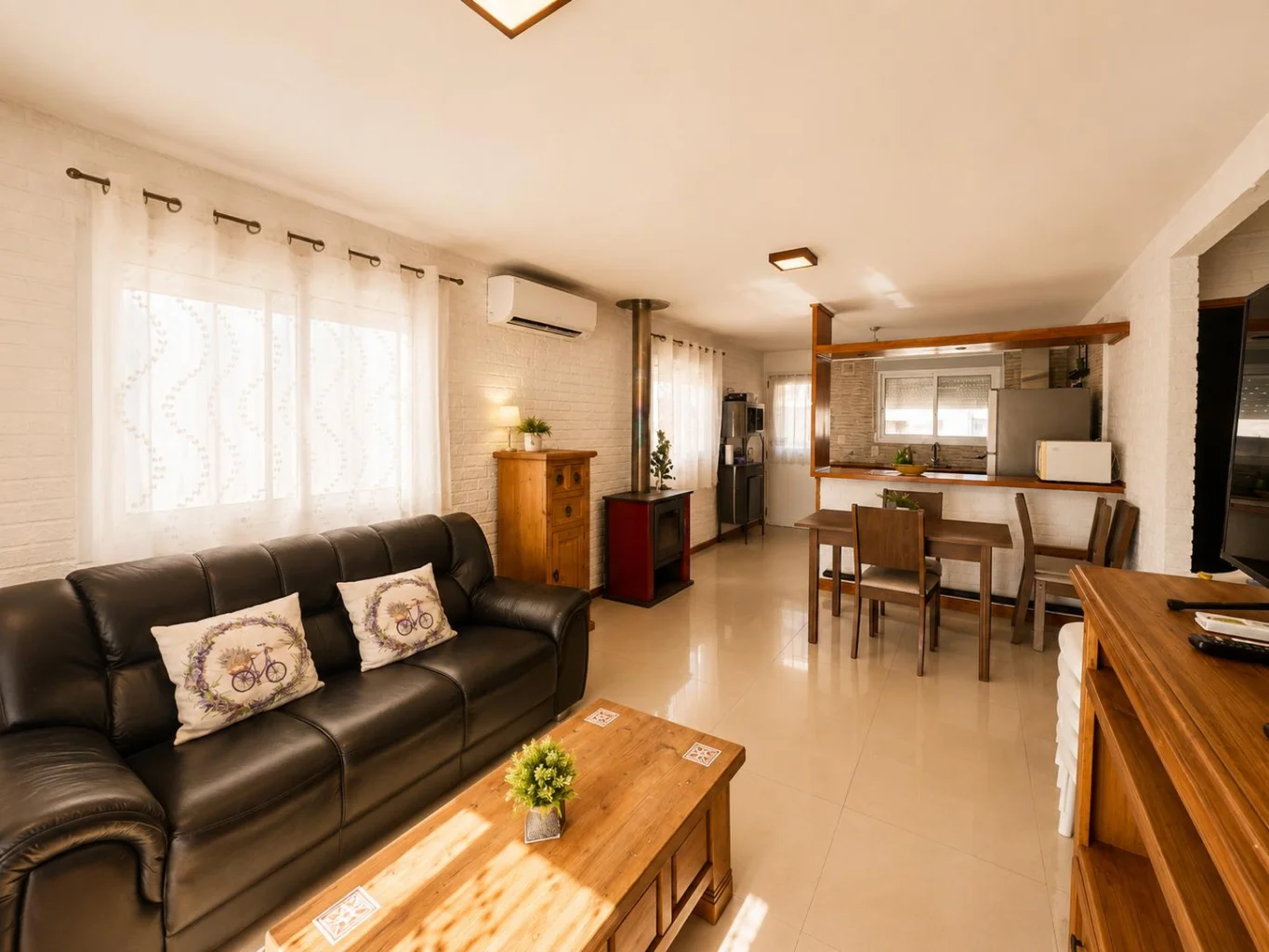 Casa en Colonia del Sacramento, propiedad 276690 -Imagen 2