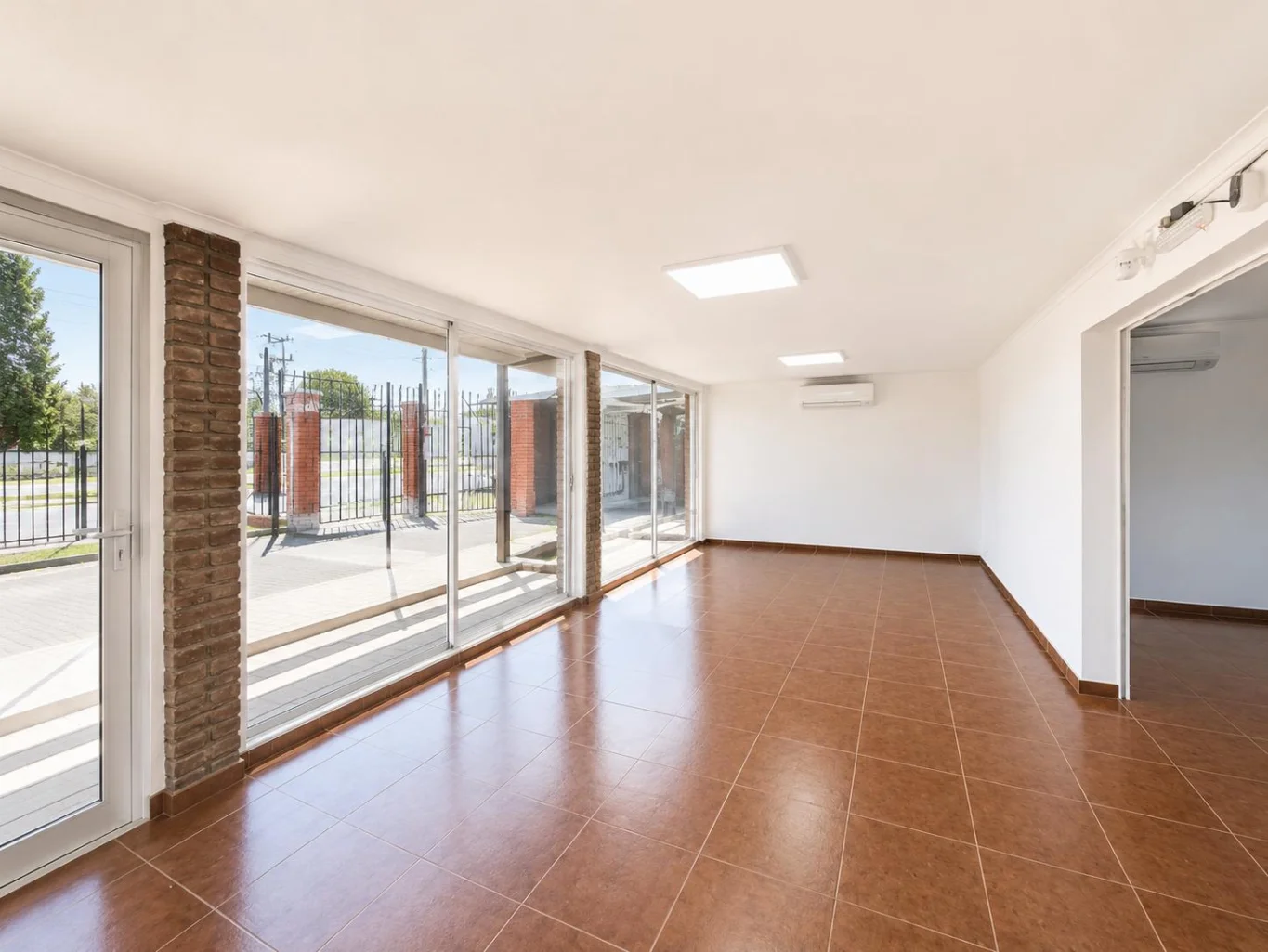 Local en Colonia del Sacramento, propiedad 289010 -Imagen 4