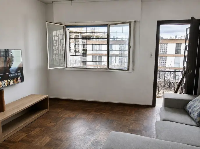 Apartamento en Alquiler en Parque Batlle/La Blanqueada, con Balcón