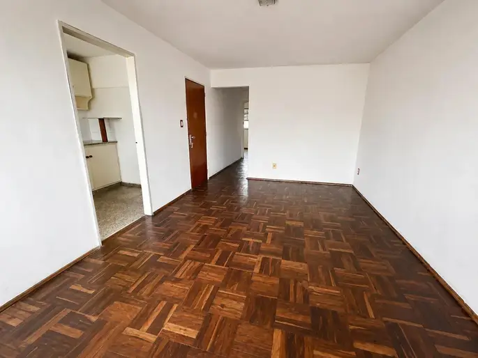 Alquiler de Apartamento de 2 dormitorios en el Centro, Montevideo