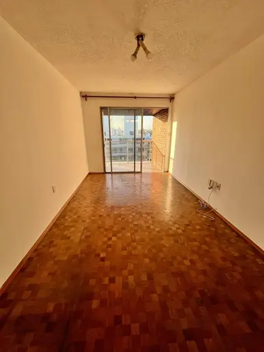 Alquiler de Monoambiente con balcón en Pocitos, Montevideo