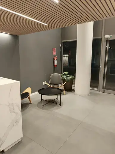 Alquiler de Apartamento de 1 dormitorio con balcón en Tres Cruces, Montevideo.