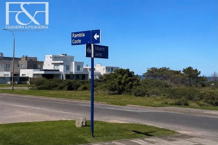 Terreno en Punta del Este, propiedad 289403 -Imagen 4