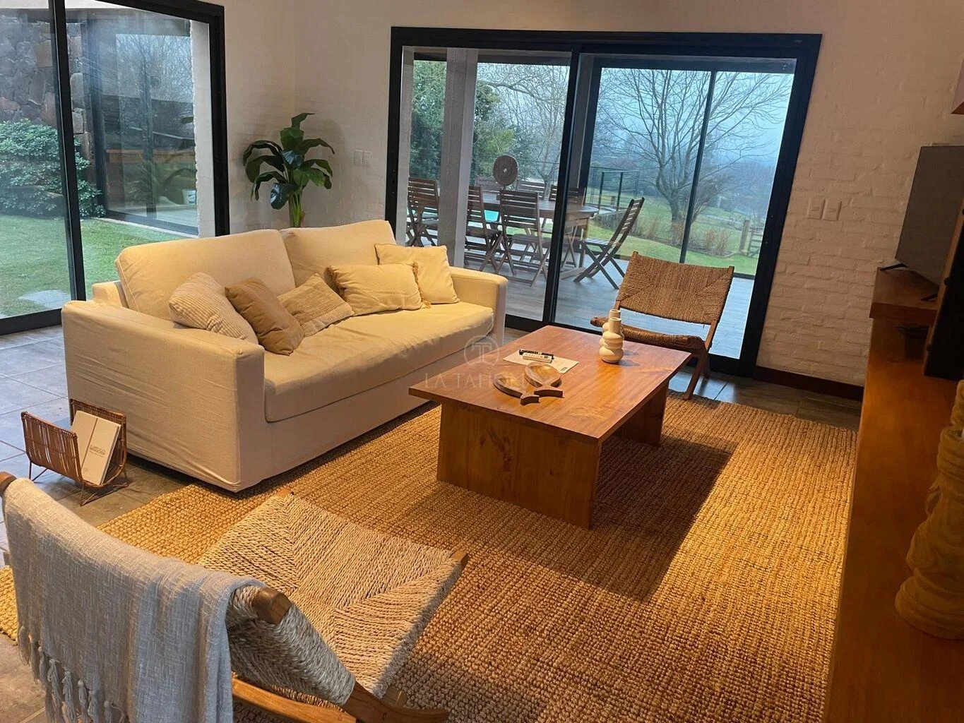 Casa en Lomas de la Tahona, propiedad 238267 -Imagen 2