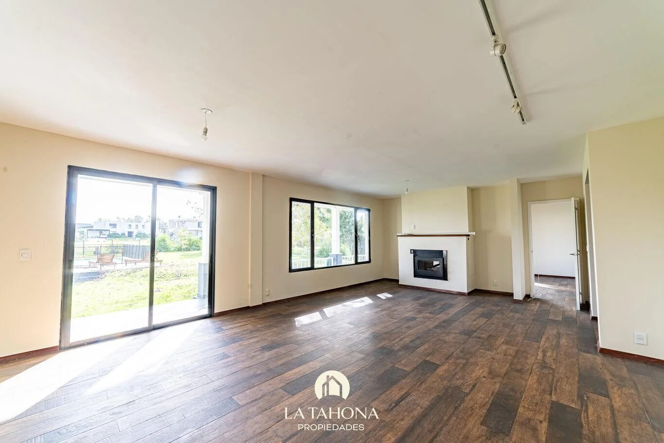 Casa en Altos de la Tahona, propiedad 270052 -Imagen 1