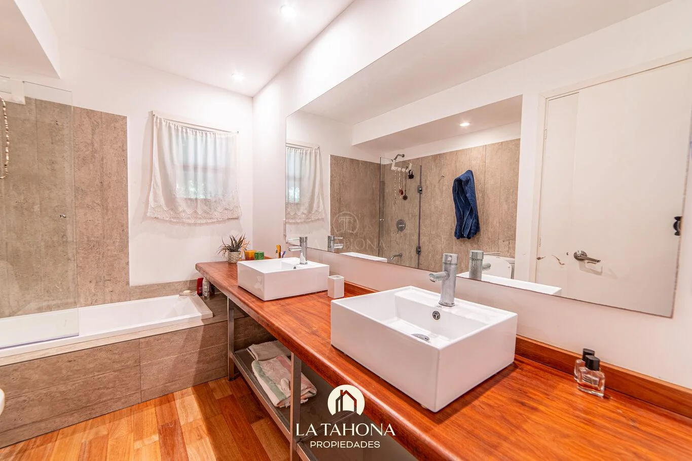 Casa en Lomas de la Tahona, propiedad 292680 -Imagen 17