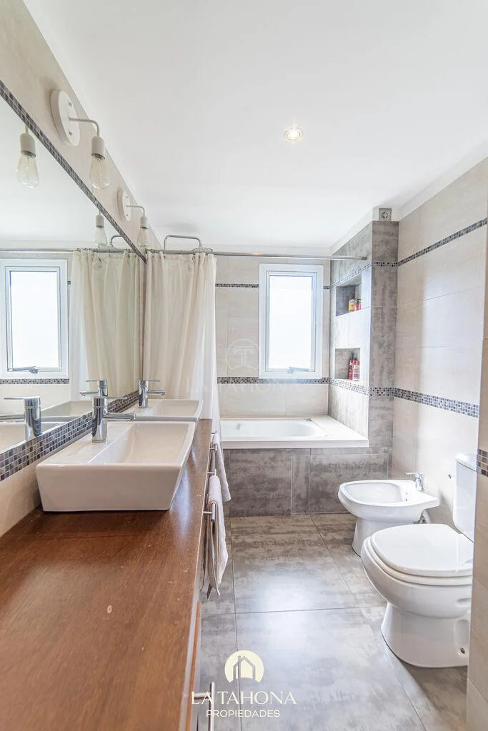 Casa en Altos de la Tahona, propiedad 292746 -Imagen 13