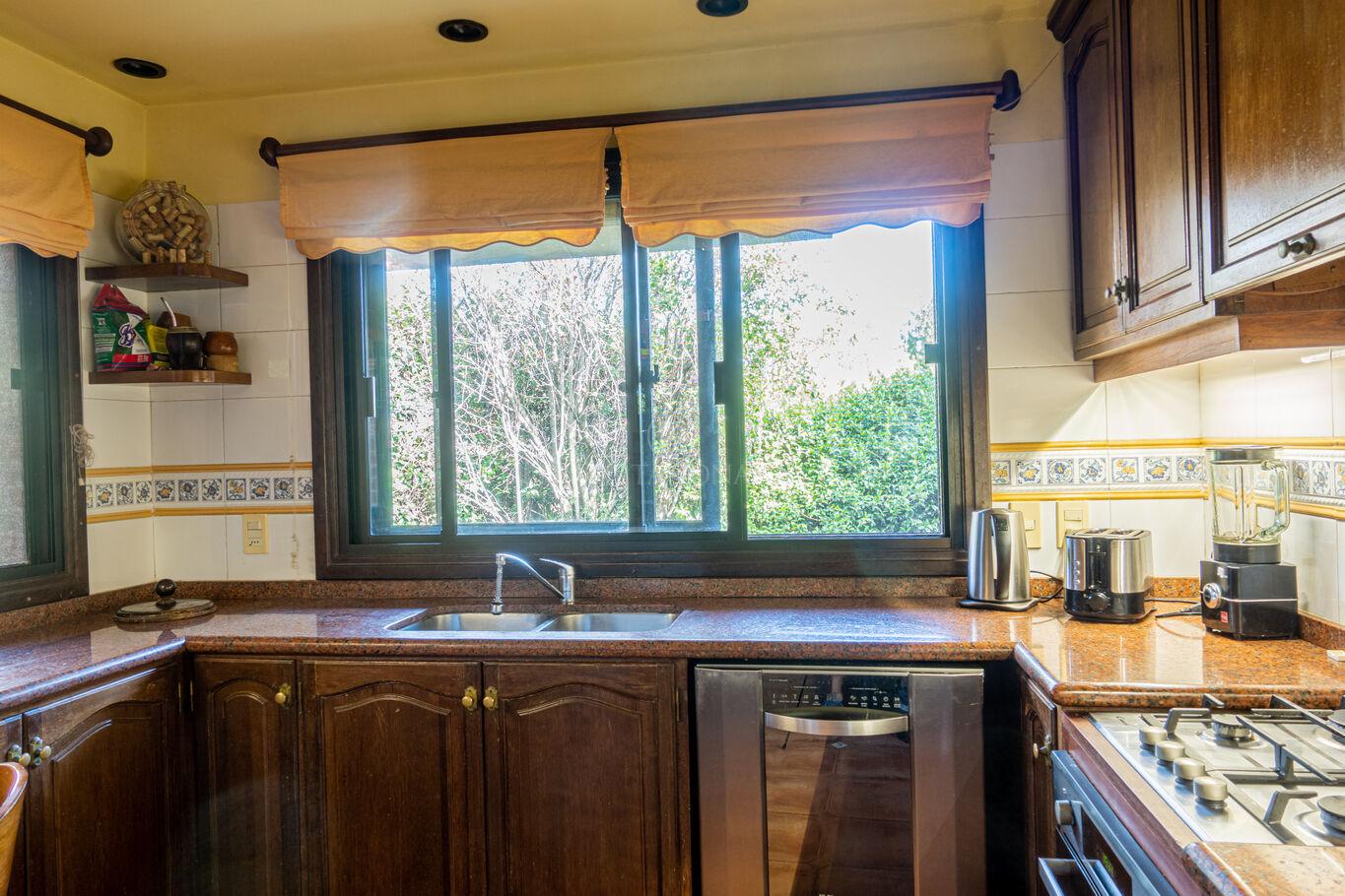 Casa en Lomas de la Tahona, propiedad 68810 -Imagen 4