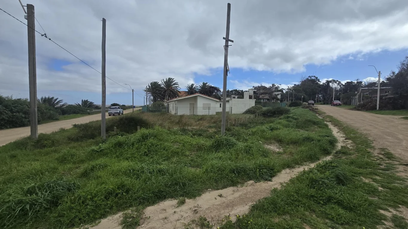 Terreno en Los Titanes, propiedad 288365 -Imagen 3