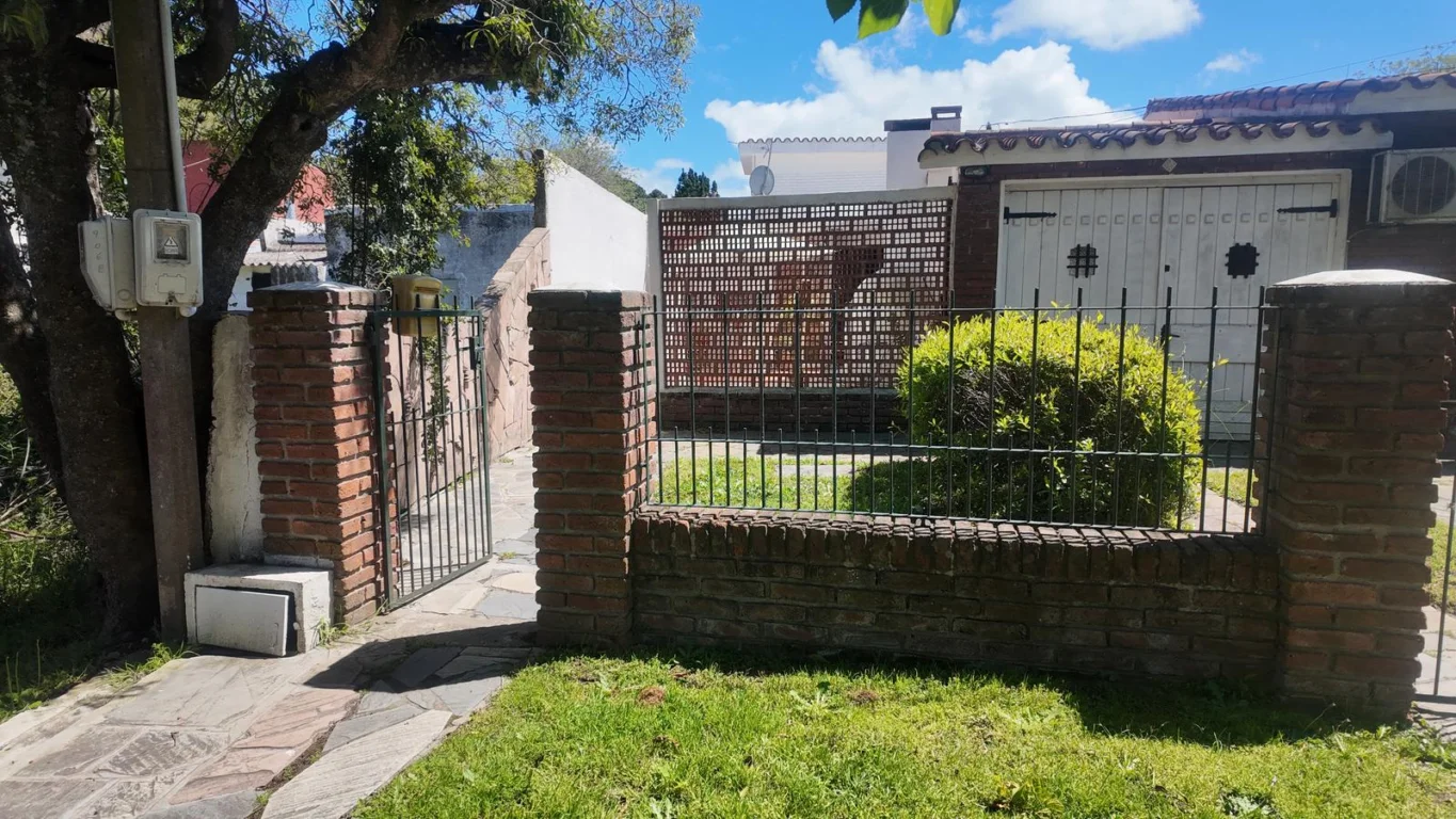 Casa en Atlántida, propiedad 302584 -Imagen 1