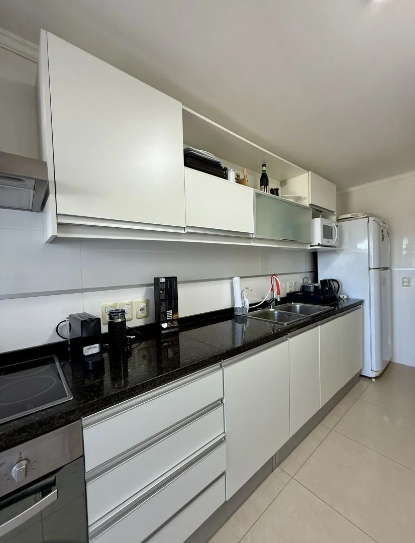 Apartamento en Playa Mansa, propiedad 187102 -Imagen 11