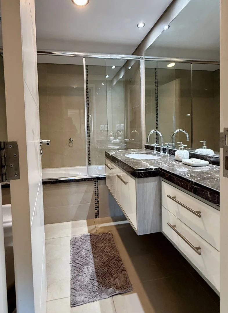 Apartamento en Playa Mansa, propiedad 187102 -Imagen 14