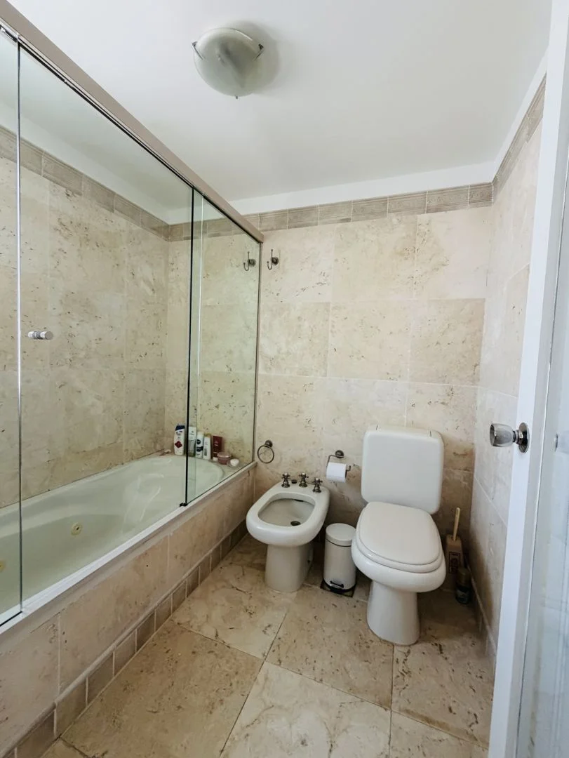 Apartamento en Playa Mansa, propiedad 256779 -Imagen 13
