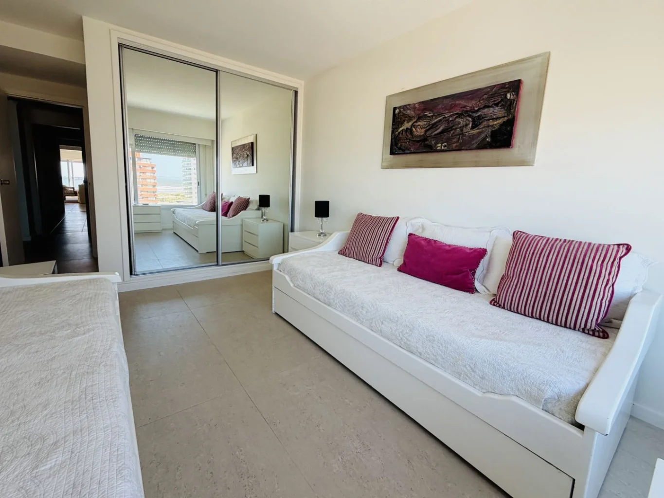 Apartamento en Playa Mansa, propiedad 256779 -Imagen 20