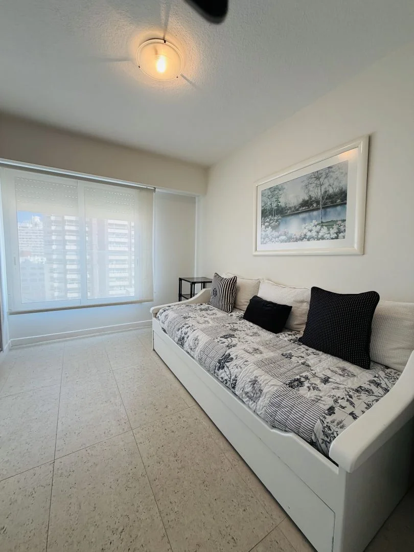 Apartamento en Playa Mansa, propiedad 256779 -Imagen 23