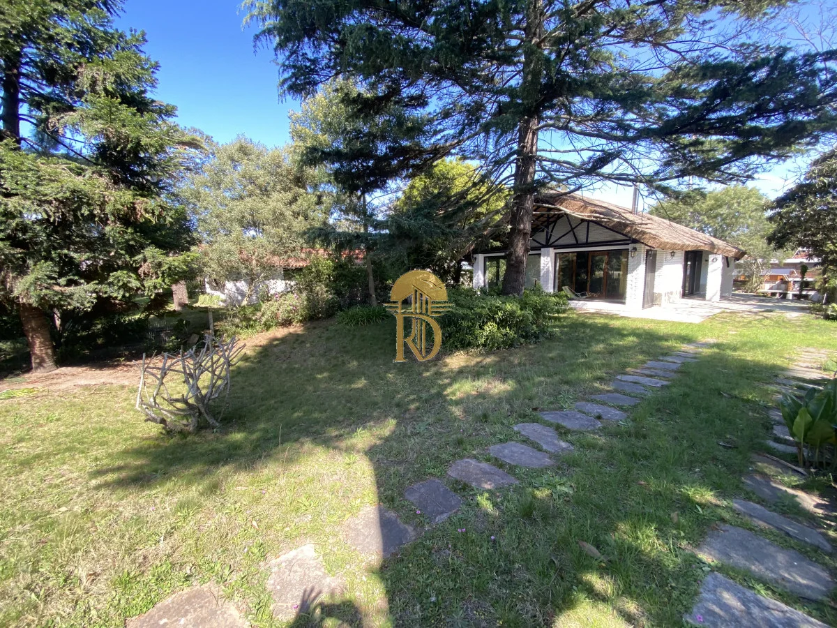 Casa en Pinares, propiedad 267022 -Imagen 2
