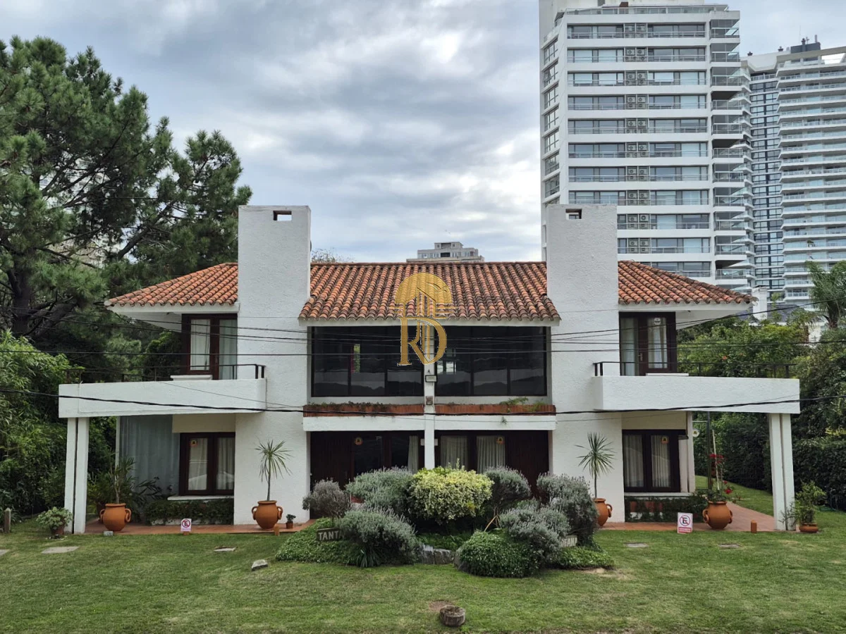 Casa en Playa Brava, propiedad 267287 -Imagen 1
