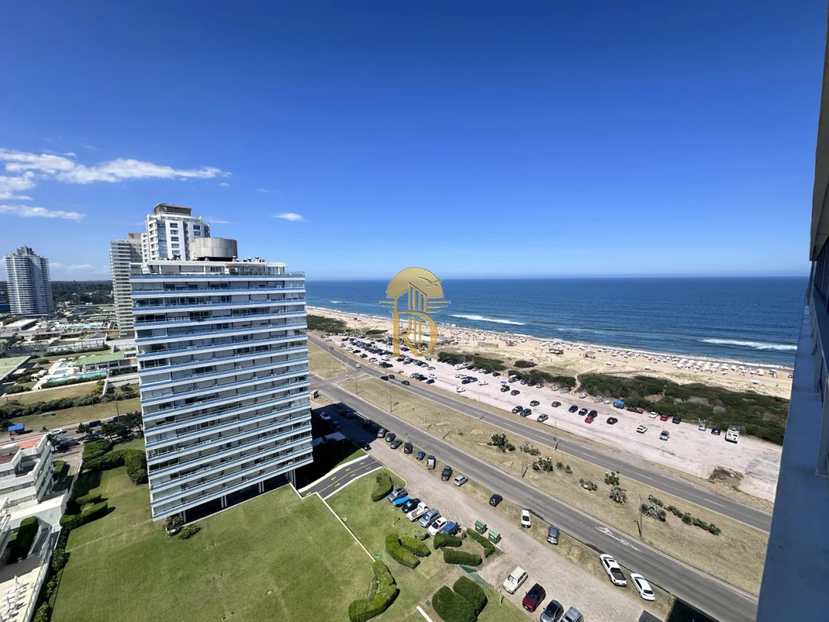 Apartamento en Playa Brava, propiedad 267641 -Imagen 2
