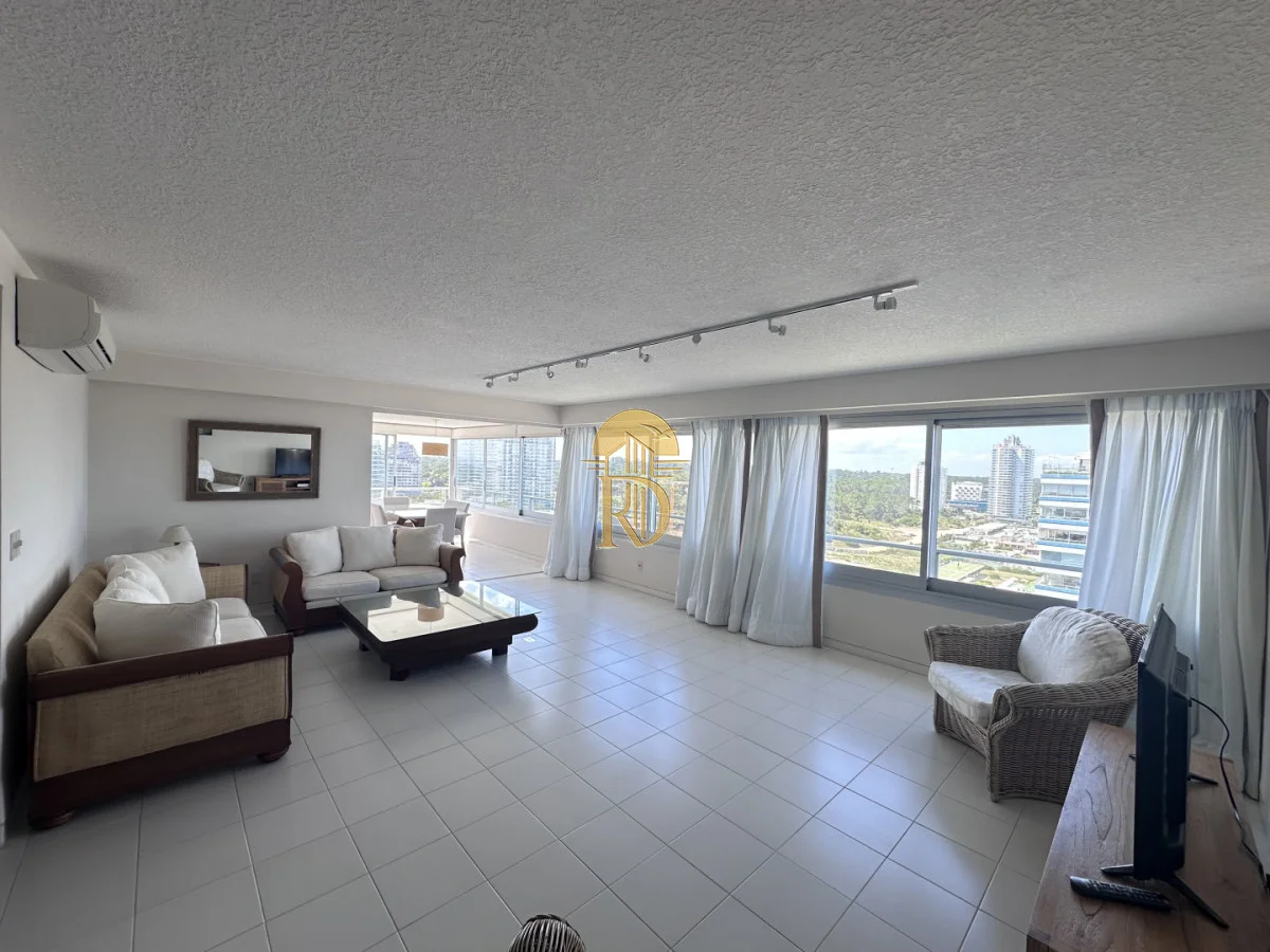 Apartamento en Playa Brava, propiedad 267641 -Imagen 4