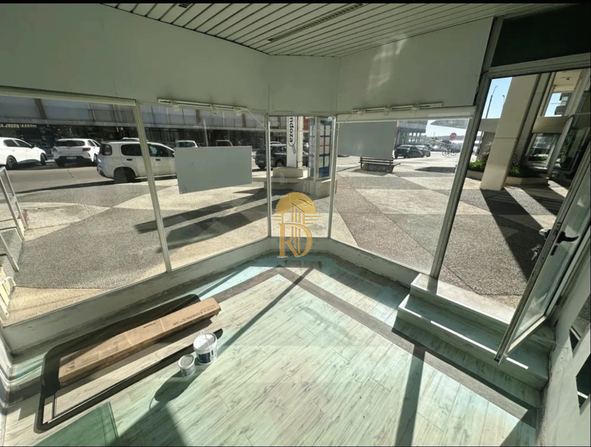 Local en Punta del Este, propiedad 267647 -Imagen 1