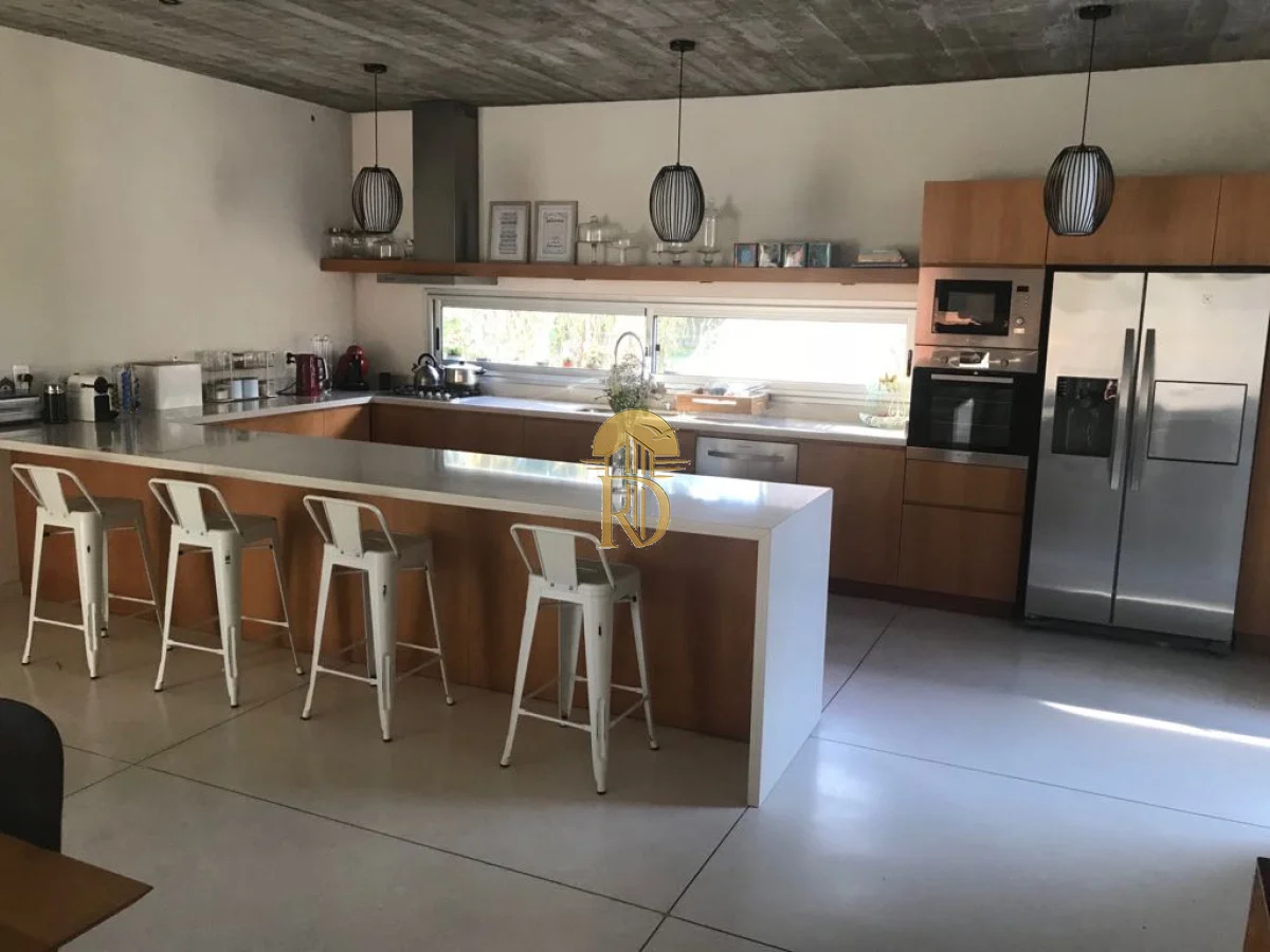 Casa en Berverly Hills, propiedad 267669 -Imagen 4