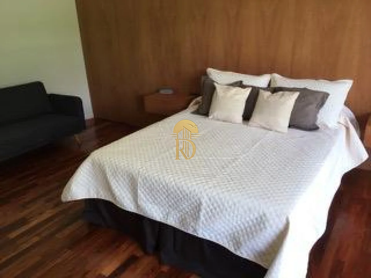 Casa en Berverly Hills, propiedad 267669 -Imagen 9