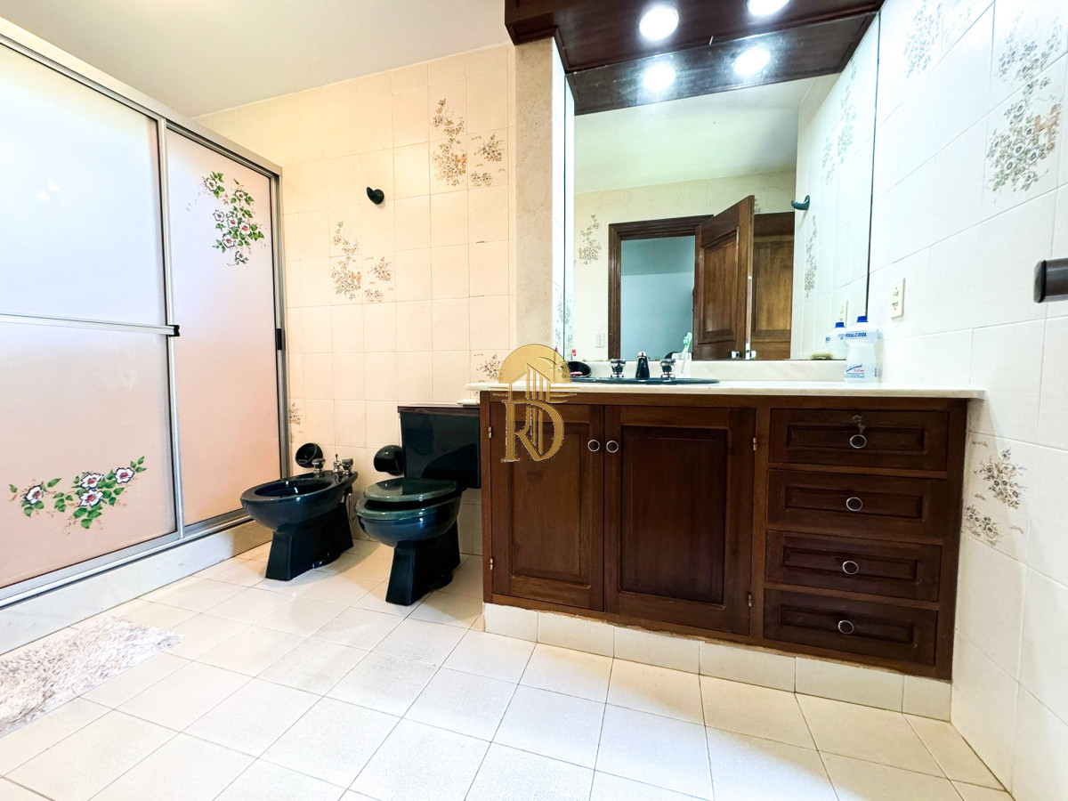 Casa en Playa Mansa, propiedad 267777 -Imagen 18