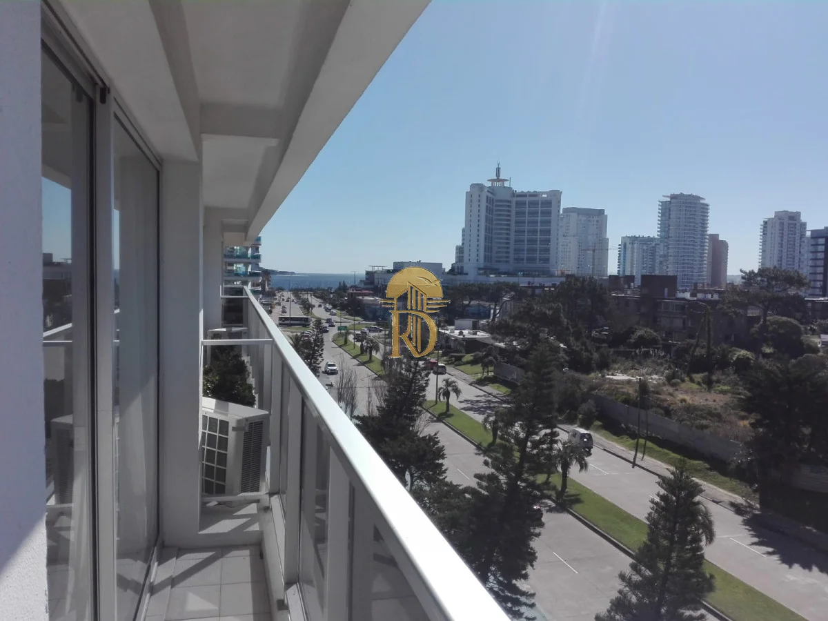Apartamento en Playa Brava, propiedad 267788 -Imagen 2