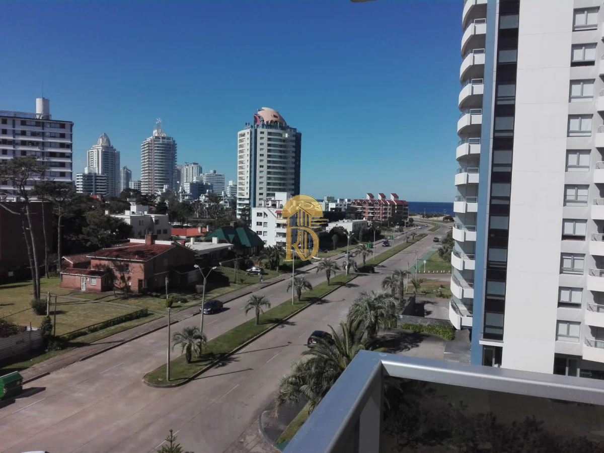 Apartamento en Playa Brava, propiedad 267788 -Imagen 3