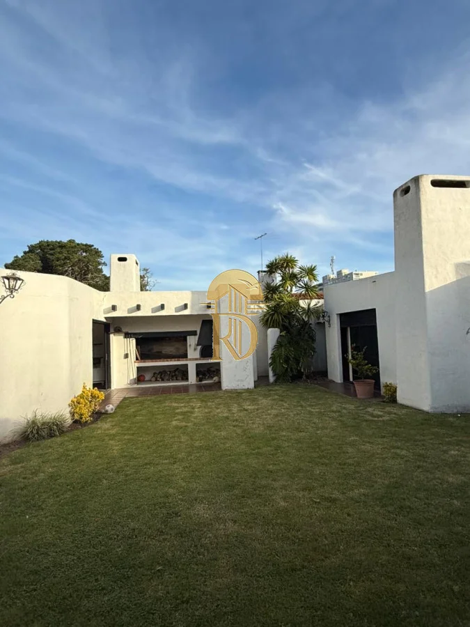 Casa en Playa Mansa, propiedad 274750 -Imagen 14