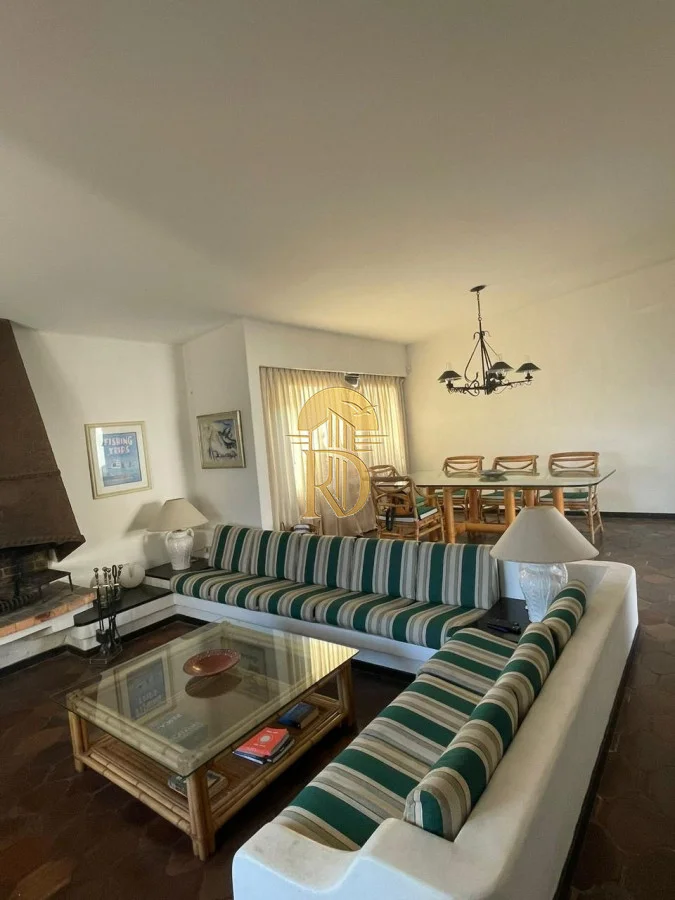 Casa en Playa Mansa, propiedad 274750 -Imagen 4