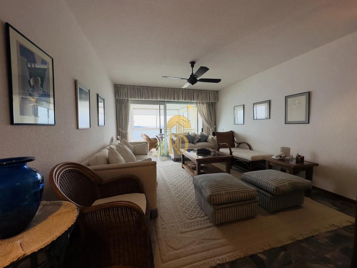 Apartamento en Playa Mansa, propiedad 277236 -Imagen 7