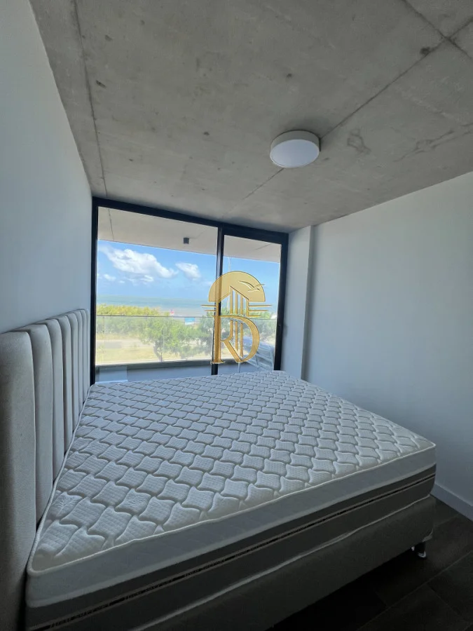 Apartamento en Playa Mansa, propiedad 284650 -Imagen 8