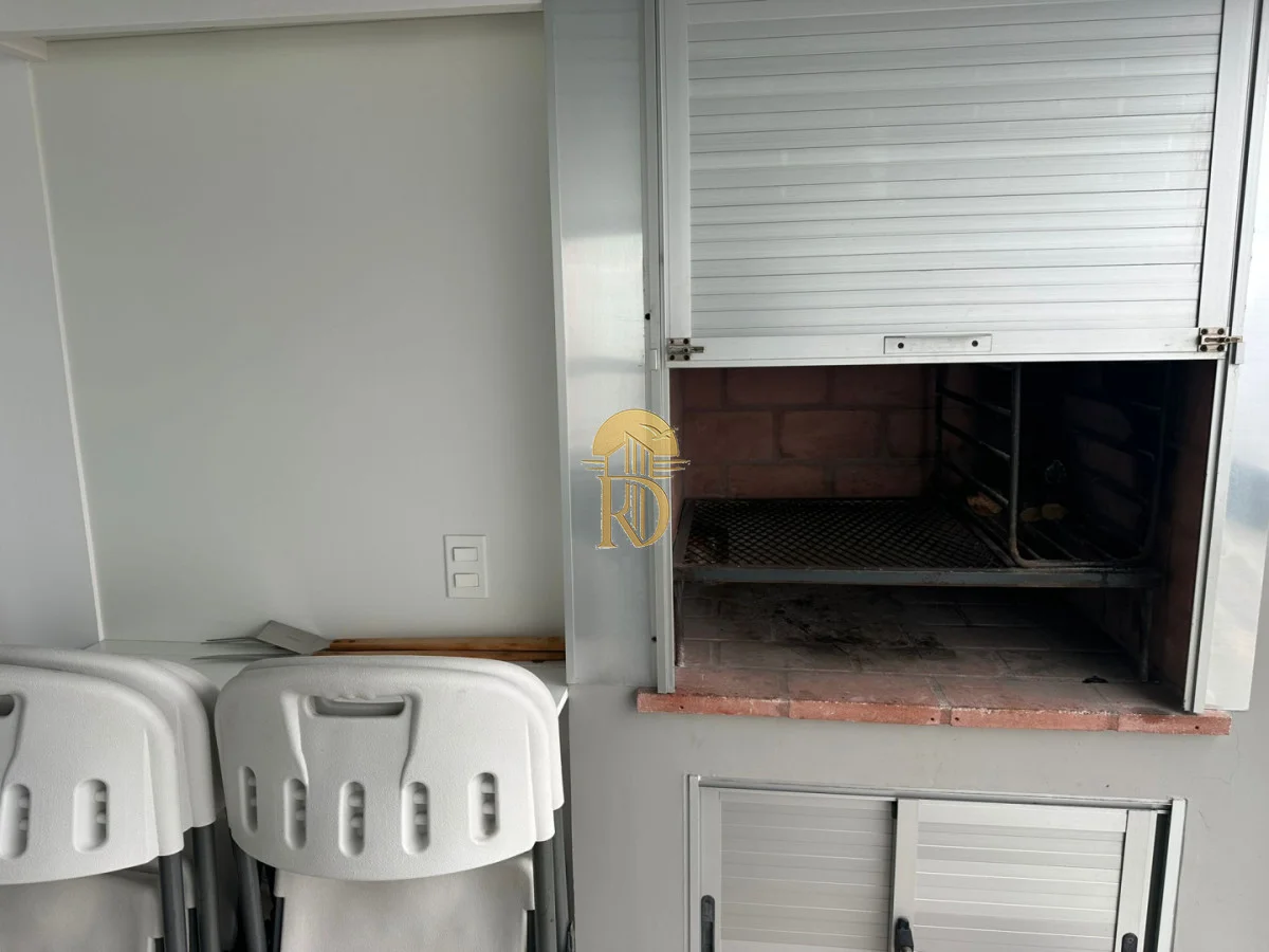 Apartamento en Playa Mansa, propiedad 284713 -Imagen 24