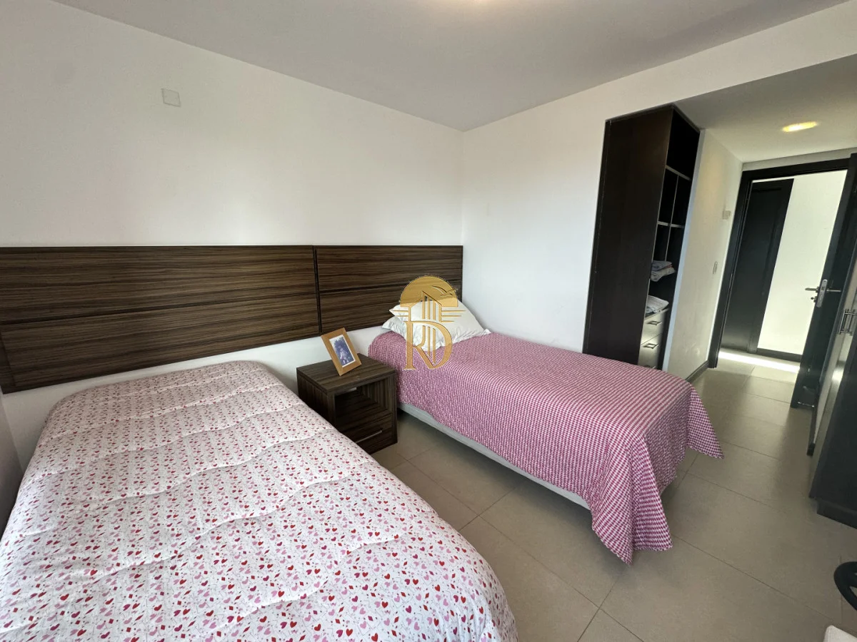 Apartamento en Playa Mansa, propiedad 284816 -Imagen 12