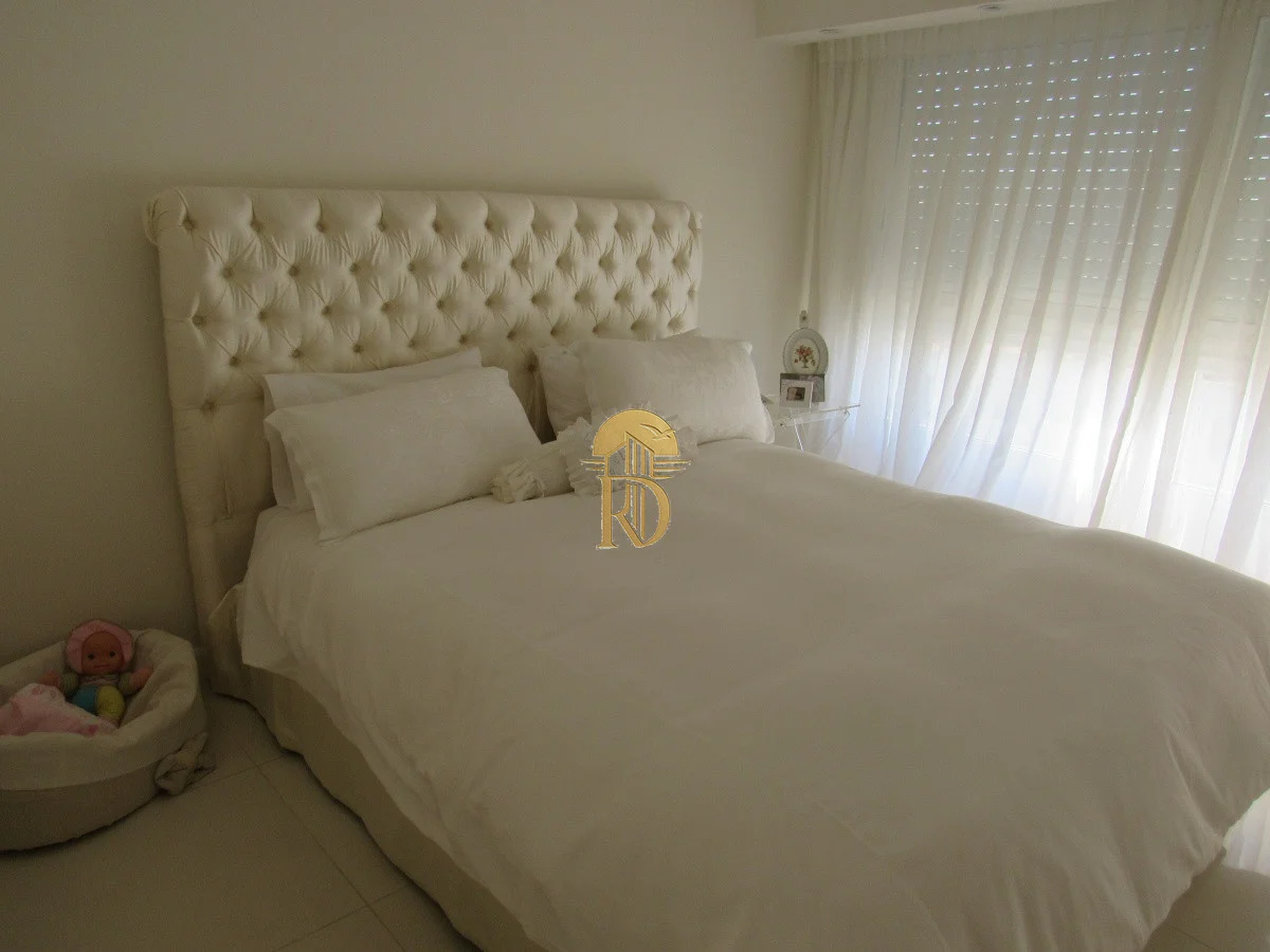 Apartamento en Playa Mansa, propiedad 285369 -Imagen 20