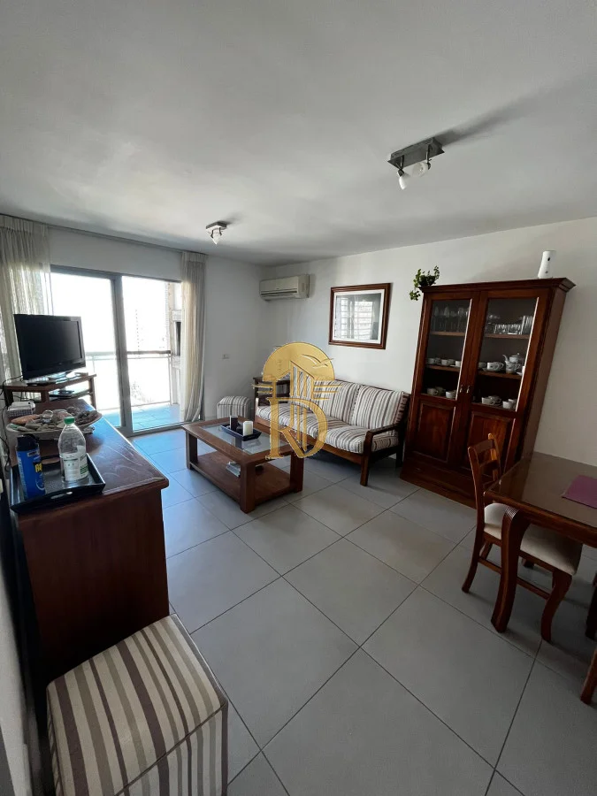 Apartamento en Av. Chiverta, propiedad 289482 -Imagen 2