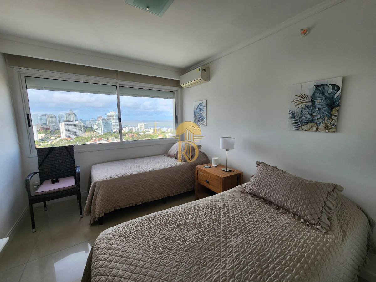 Apartamento en Playa Mansa, propiedad 290508 -Imagen 13