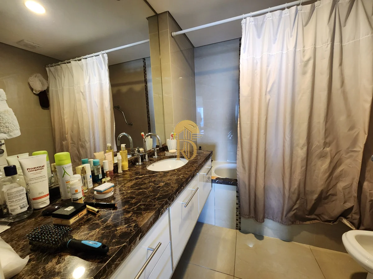 Apartamento en Playa Mansa, propiedad 290508 -Imagen 20