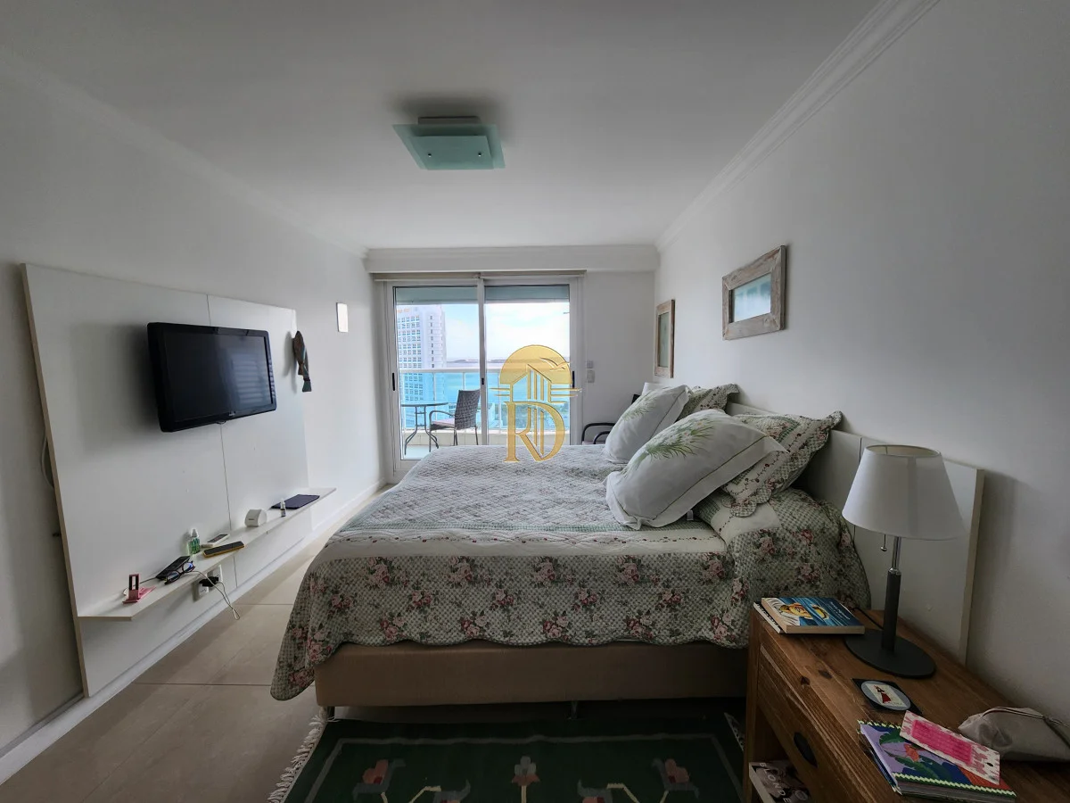 Apartamento en Playa Mansa, propiedad 290508 -Imagen 21