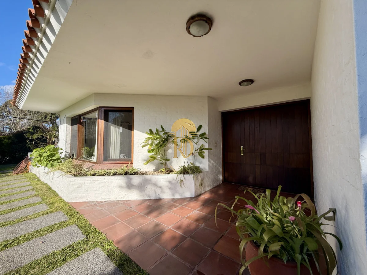 Casa en Punta del Este, propiedad 294020 -Imagen 2