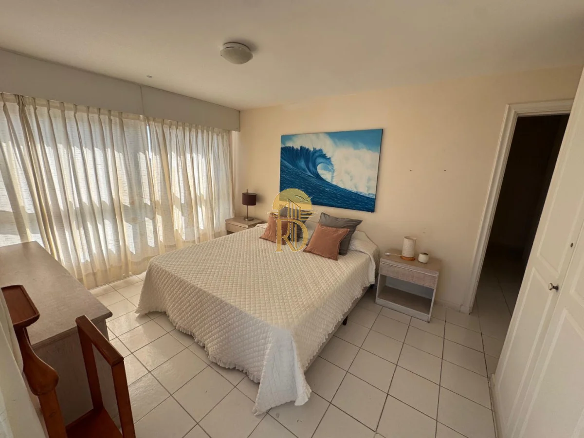 Apartamento en Playa Mansa, propiedad 295119 -Imagen 5